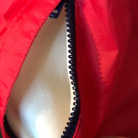 PATAGONIA INSULATED RED VEST SIZE M - Picture 7 of 10